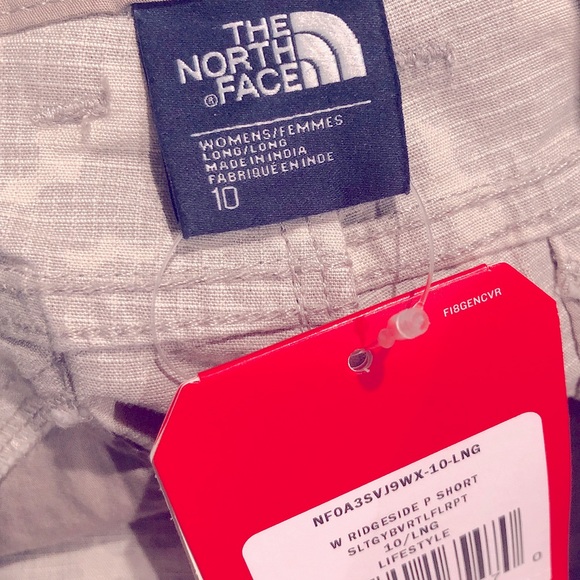 The North Face Camo Shorts Standard Fit, Size 10 New with Tag - Picture 7 of 9